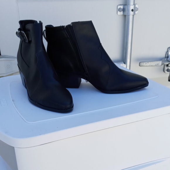 Qupid Women's Ankle Boots*NWOT* - Picture 4 of 7